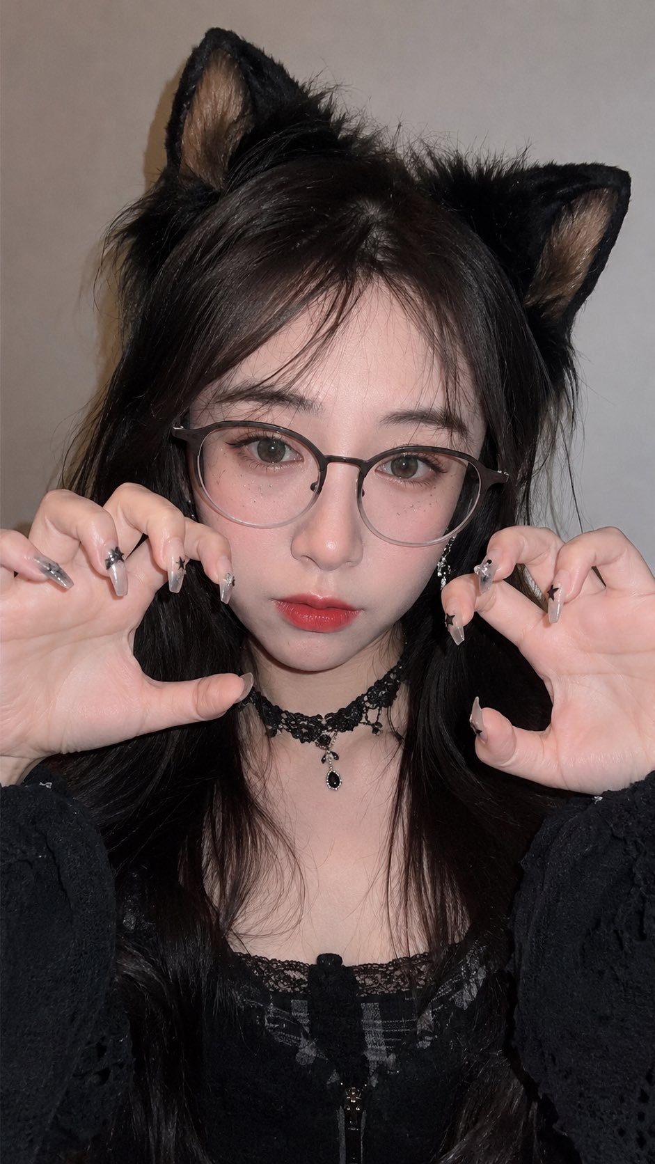 哥特猫系狐系少女写实人像提示词 2