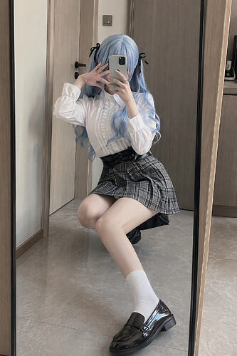 室内自拍视角布局 2