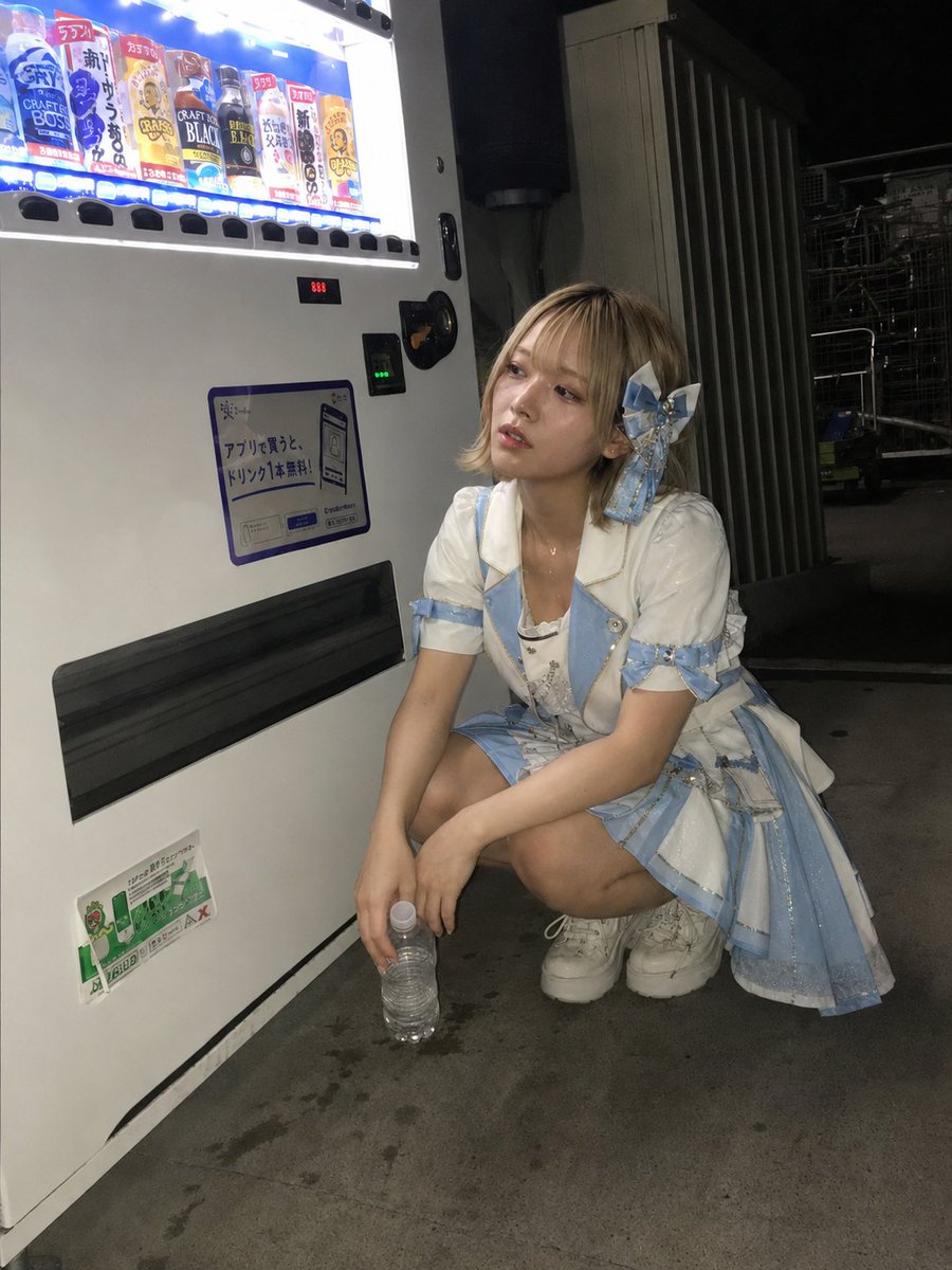 超广角自动售货机人像 4
